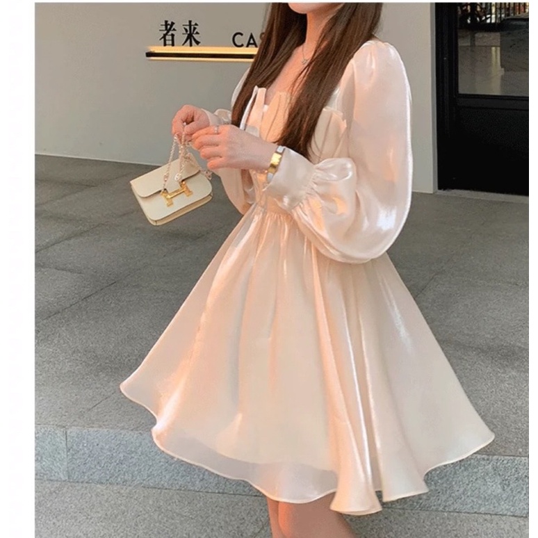 ĐẦM VOAN CỔ VUÔNG XẾP LY TẦNG VIỀN HẠT EO💞