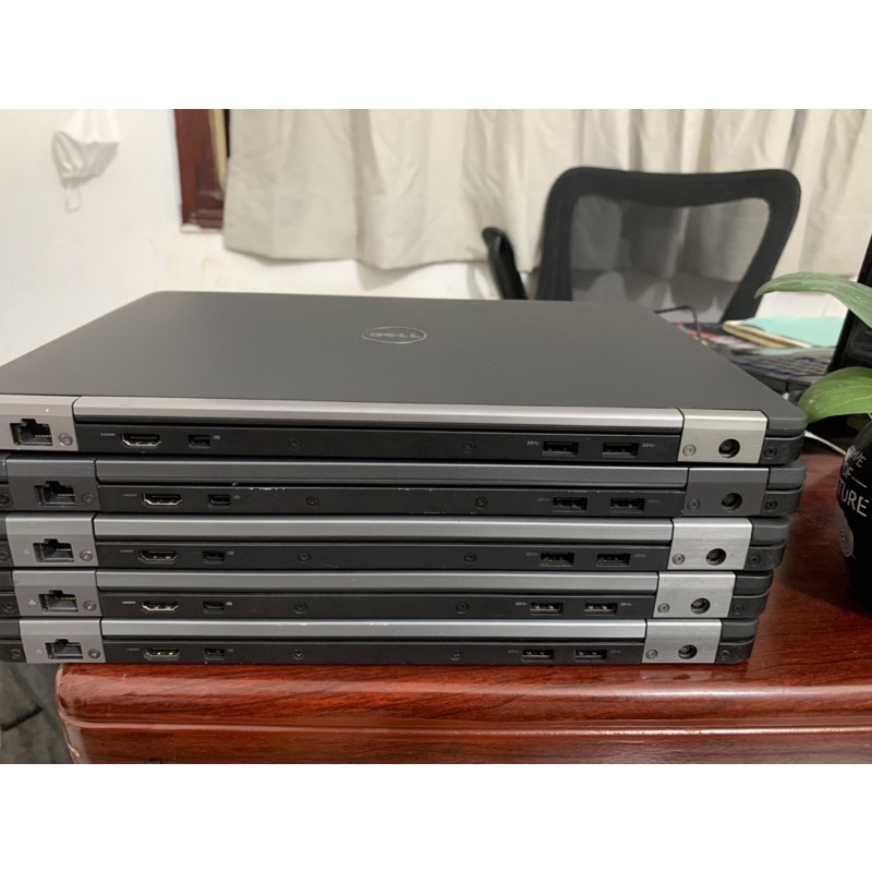 [Mã ELHAMS5 giảm 6% đơn 300K] DELL LATITUDE E7470 I5-6300u | RAM 8G | Ổ SSD 256G | MÀN HÌNH 14 INCH QUAHD 2K+|