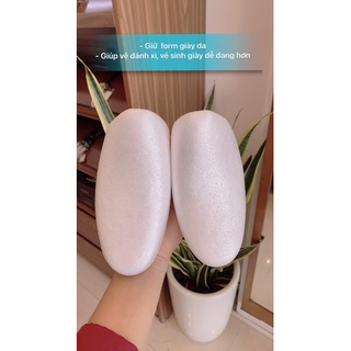 Cây giữ form giày da