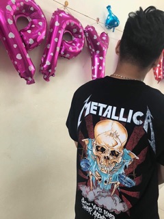 Áo Metallica còn size M