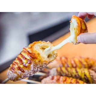 Combo 16 cây Hotdog xúc xích phô mai kéo sợi (chỉ giao sài gòn)