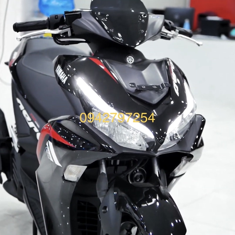 Sơn xe máy Yamaha NVX màu Đen bóng MTP203-2K Ultra Motorcycle Colors