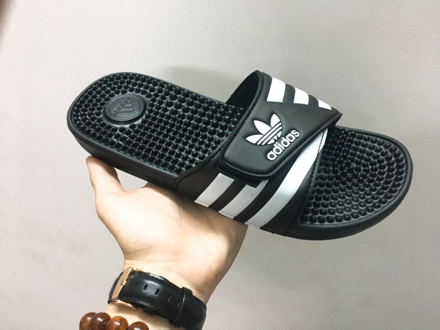 Dép adidas massage chân