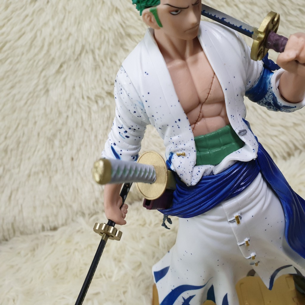 Mô hình Pop Roronoa Zoro White