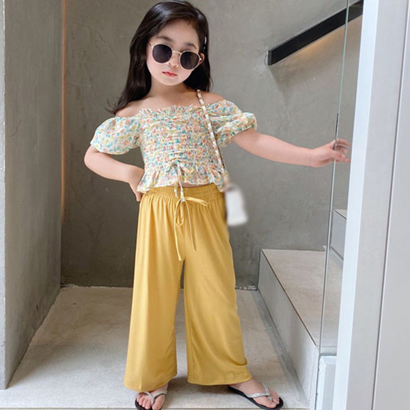 Bộ Áo Trễ Vai In Hoa + Quần Ống Rộng Cho Bé Gái