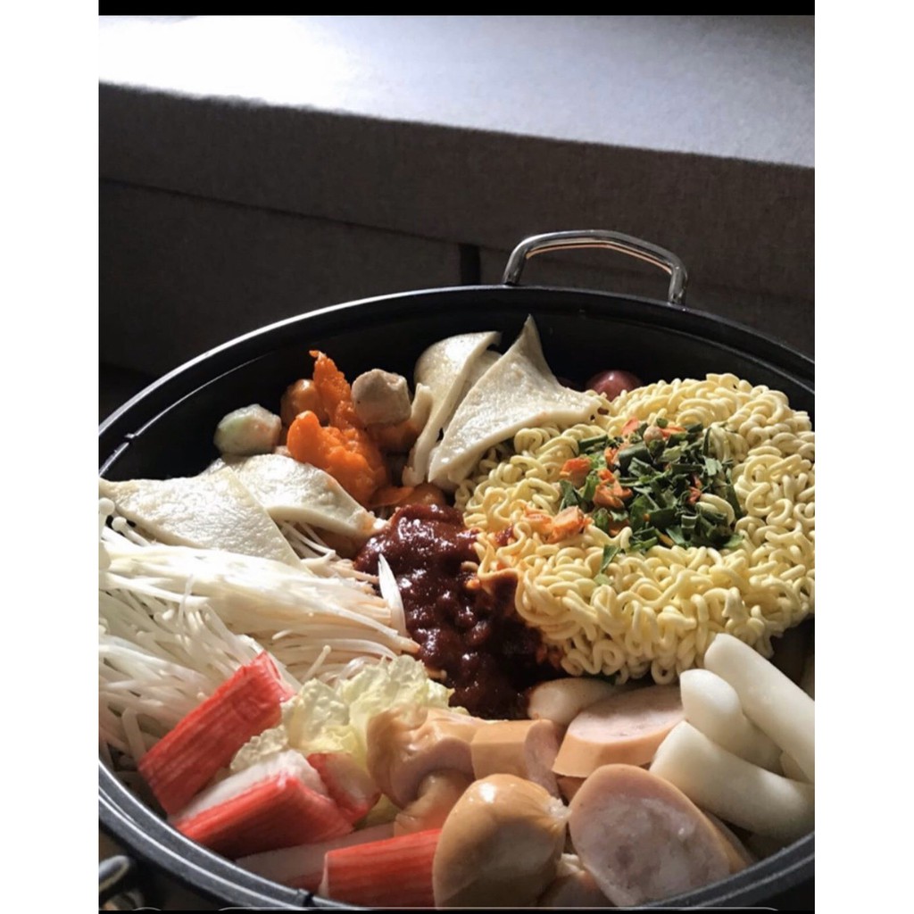 Set lẩu tteokbokki đặc biệt 4-5 người ăn