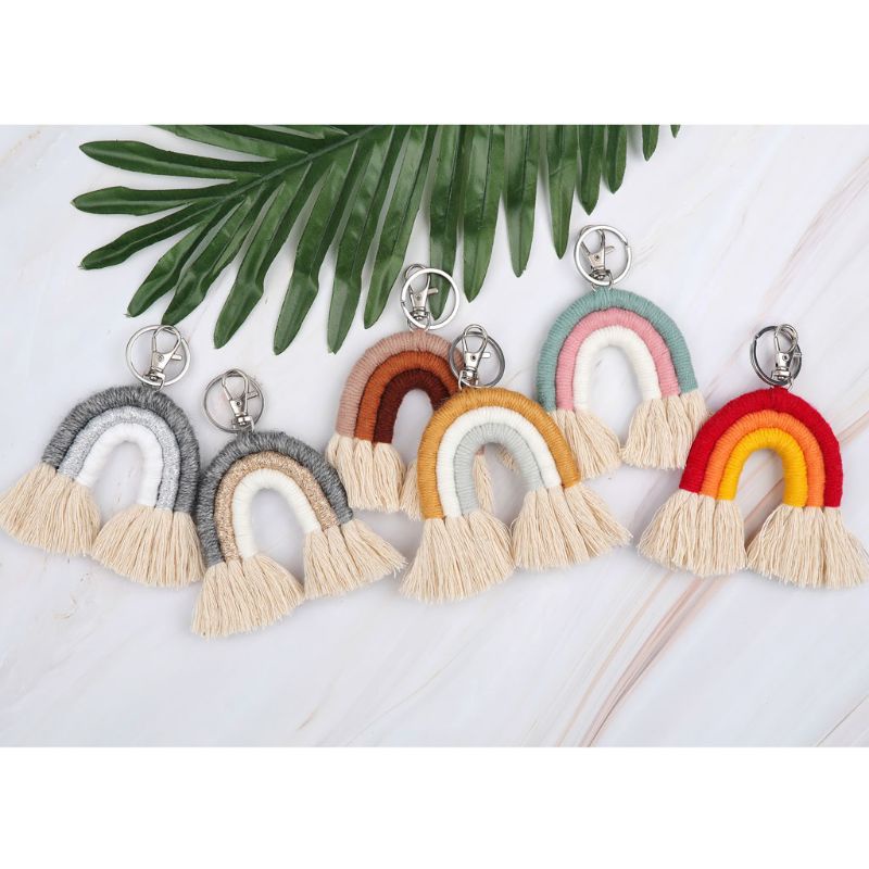 Móc Chìa Khóa / Điện Thoại Handmade Dạng Dệt Màu Cầu Vồng Phong Cách Boho Thời Trang