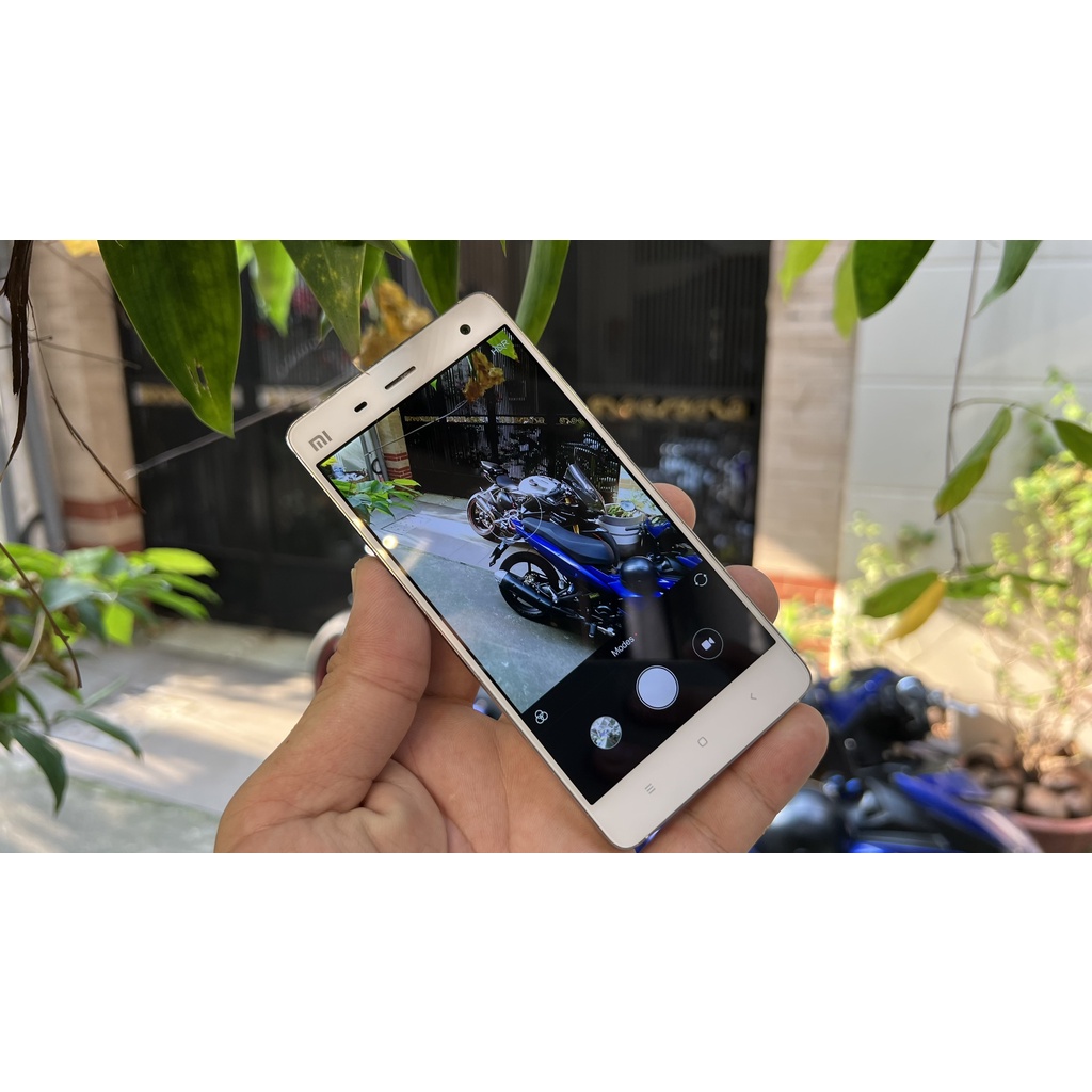 Điện thoại Xiaomi Mi4 3/16 màn hình 5" fullHD