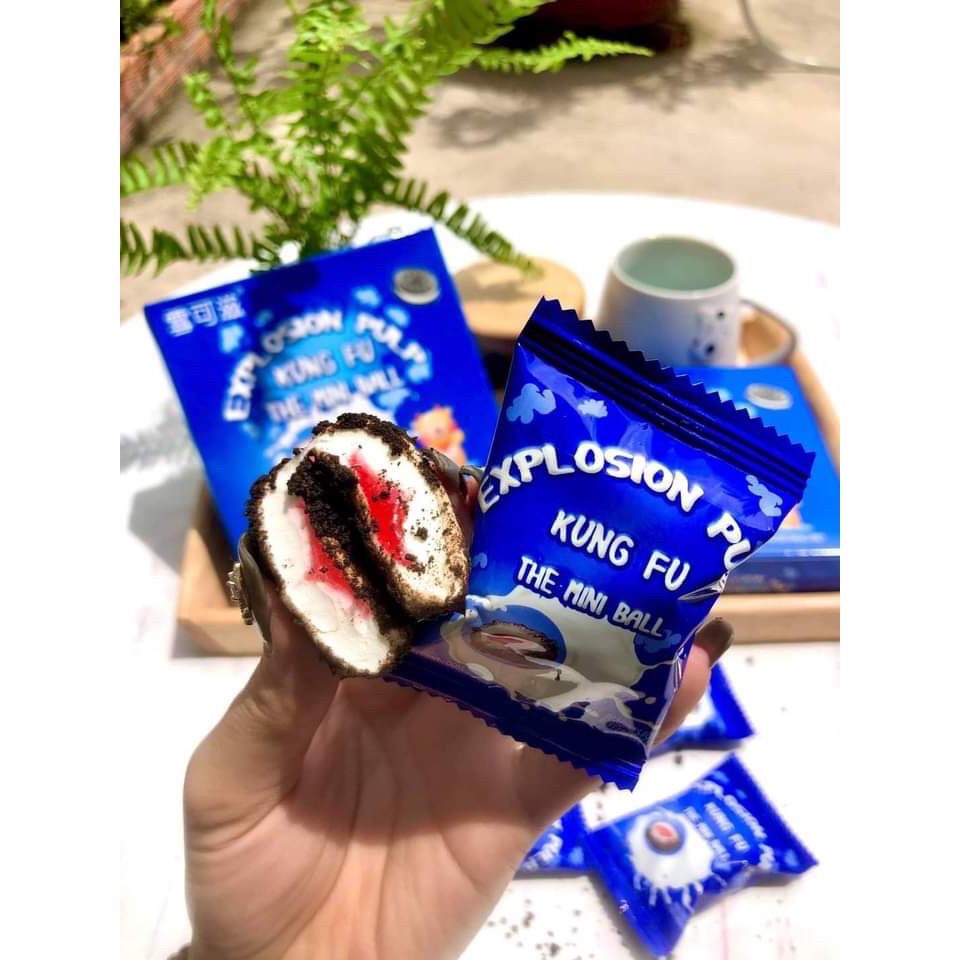 Kẹo Marshmallow Phủ Oreo Nhân Dâu KungFu 100gram- Mèo Ăn Vặt | BigBuy360 - bigbuy360.vn