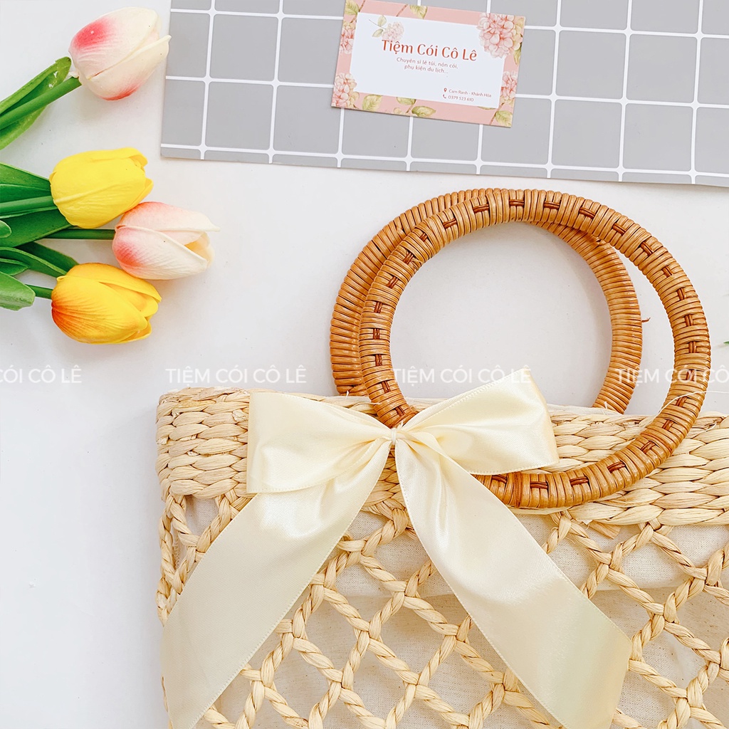Túi lục bình đan ô size 30cm quai xách tròn xinh xắn - Tiệm Cói Cô Lê