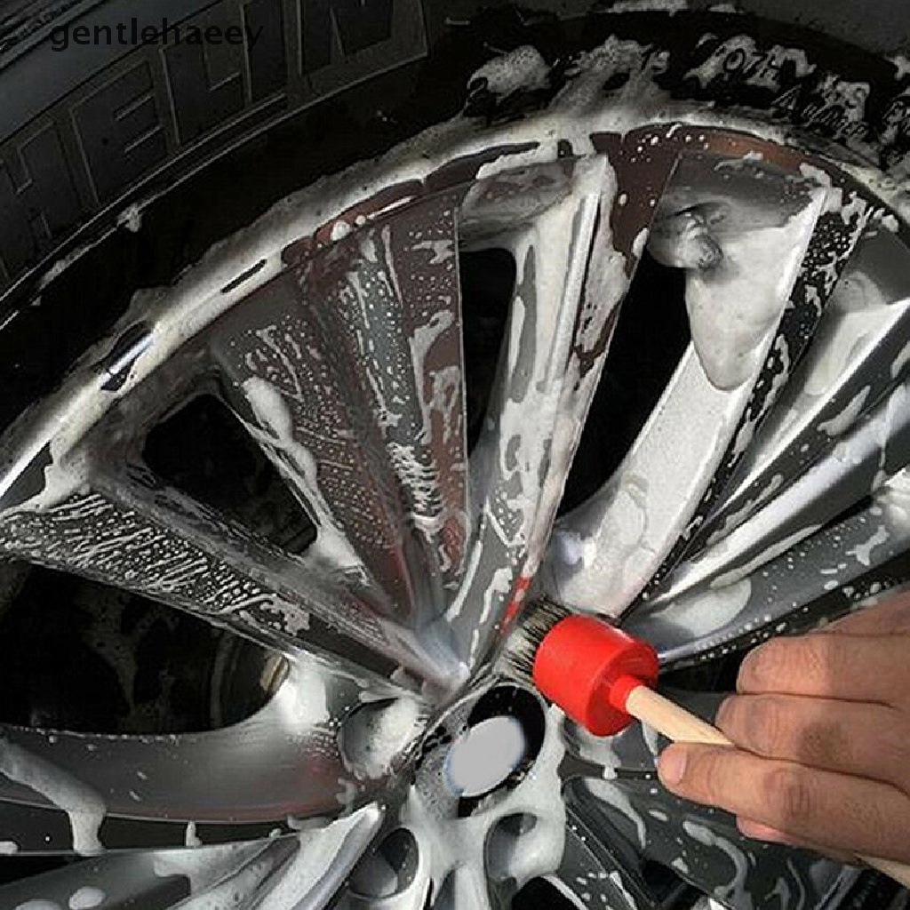 Bàn Chải Lông Mềm Cán Gỗ Dùng Để Vệ Sinh Xe Hơi