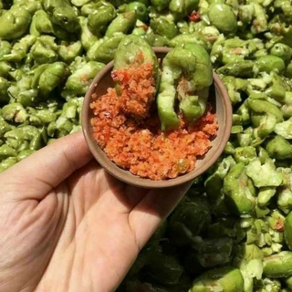 Cà Na(Thái) đập muối