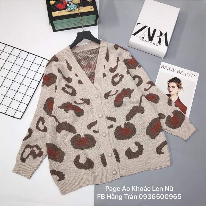 Áo khoác cardigan họa tiết, form rộng, hàng có sẵn.