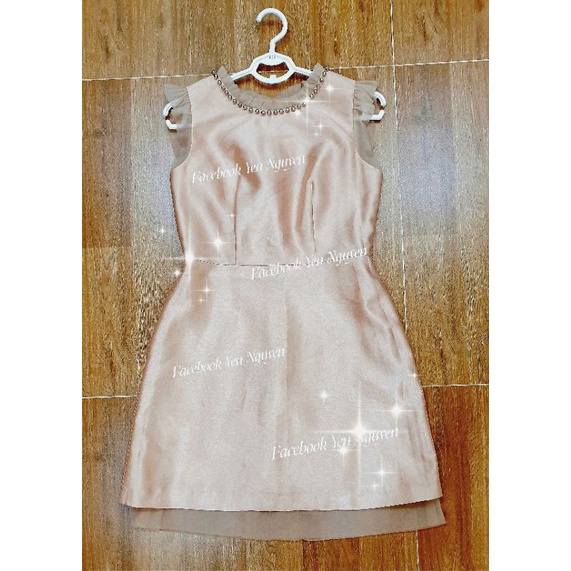 HƯƠNG BOUTIQUE ⤑Thanh lý váy Tafta cổ hạt màu nude⇿〈Giá gốc  1.450〉