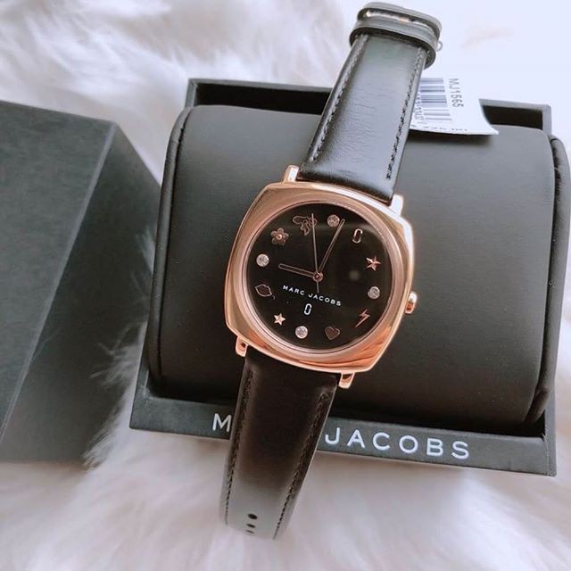 Đồng Hồ Nữ Marc Jacobs Mandy Black Leather Strap MJ1565