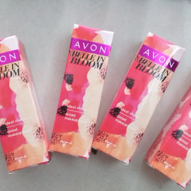 Kem lót avon