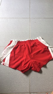 Quần short xẻ 2 lớp