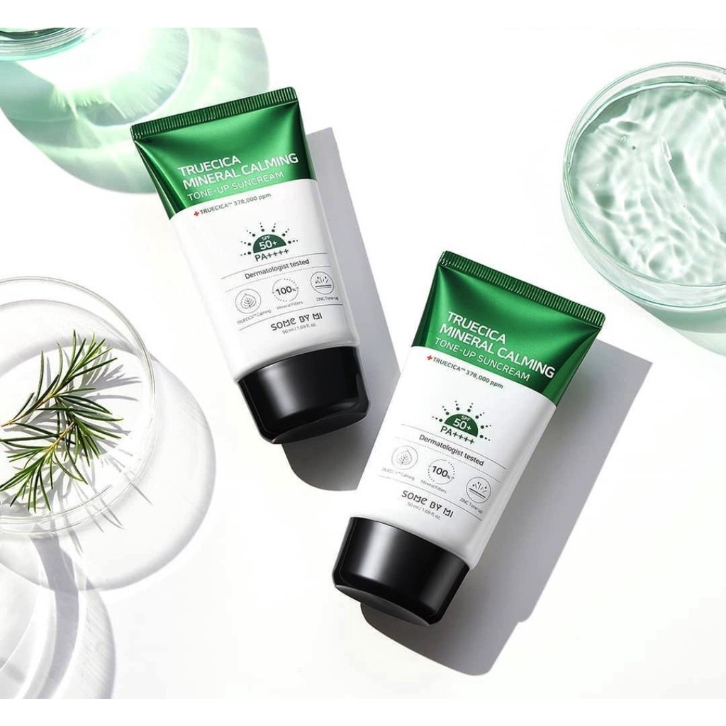 Kem chống nắng Some By Mi Truecica Mineral Calming Toneup Suncream 50ml