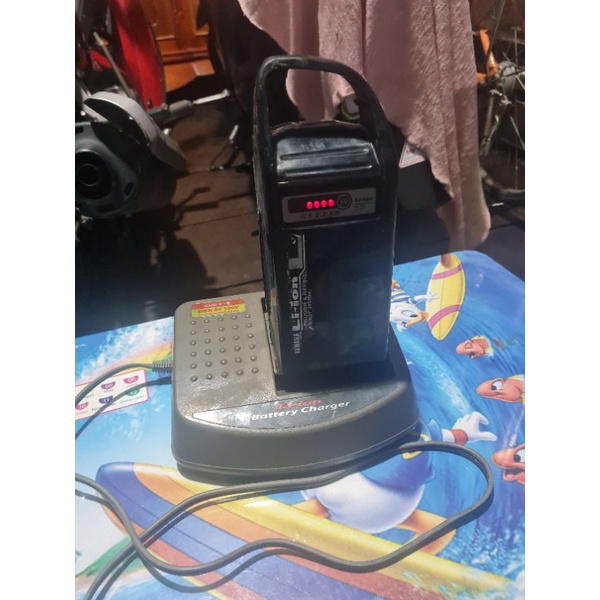 Combo Pin Yamaha 8.1A Và Sạc Xám Yamaha 100v , Pin Yamaha Lắp Xe Đạp Trợ Lực Nhật Bãi