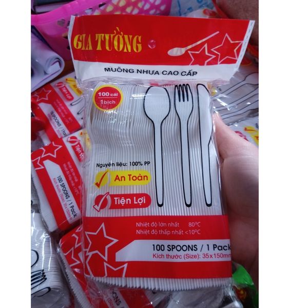 Muỗng nhưa ( ĐEN, TRẮNG ) 100 cái