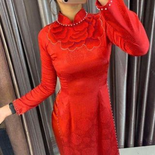 Vải áo dài TƠ GẤM HÀN QUỐC mang lại vẻ đẹp thanh thoát sang trọng cho cô dâu