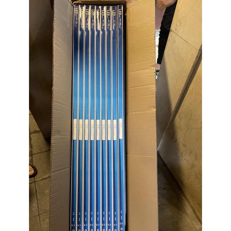 Đèn led tuýp T5 liền máng