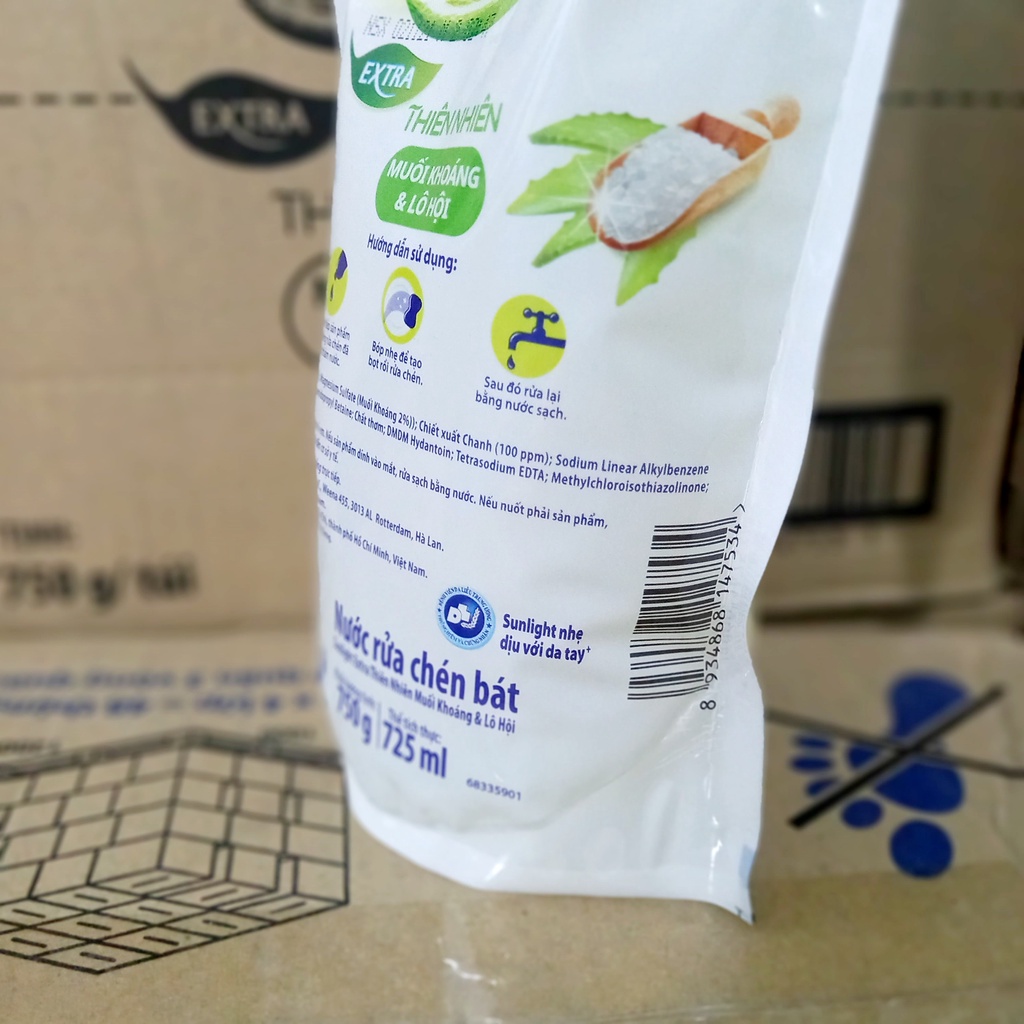 Nước rửa chén Sunlight túi 750g hương thiên nhiên lô hội
