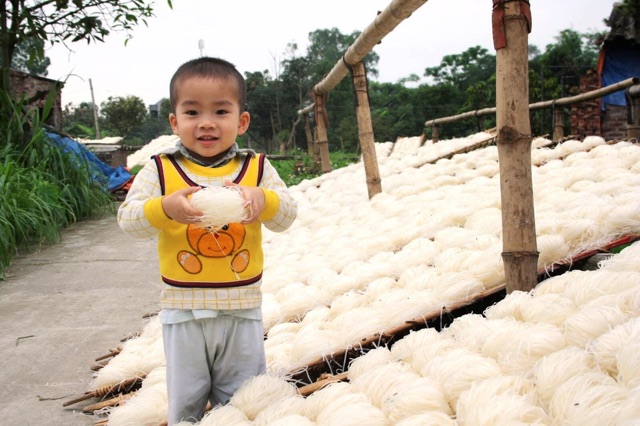 Mỳ gạo quê_Sợi nhúng ăn liền