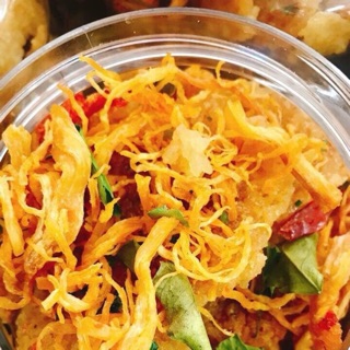 Cơm cháy lắc khô gà