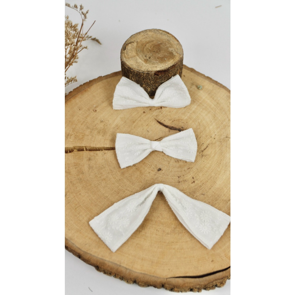 Mẫu nơ ren boi thêu Vintage dịu nhẹ cho da bé - Turban, bờm hay kẹp - Đủ kích cỡ cho bé từ 0 tháng tuổi.