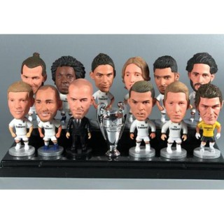 Tượng cầu thủ bóng đá Real Madrid