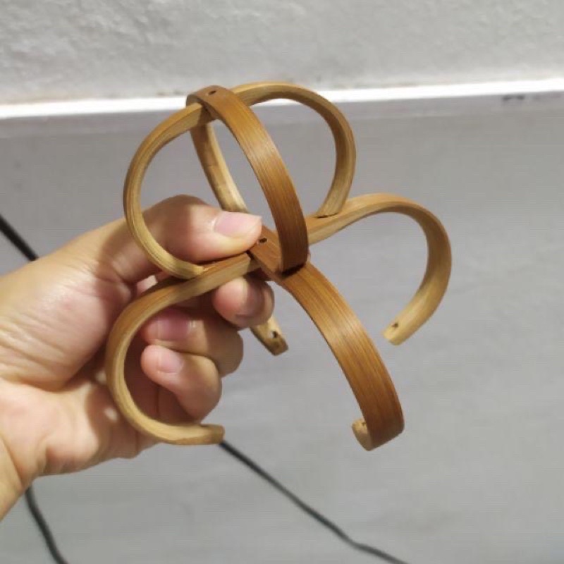 GÁNH  HÀNG KĨ XỬ LÝ BÓNG CHO LỒNG