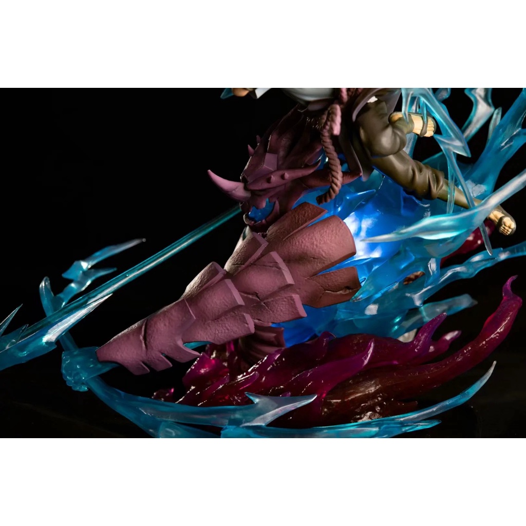 Mô hình Sasuke kết hợp Susanoo trong Naruto