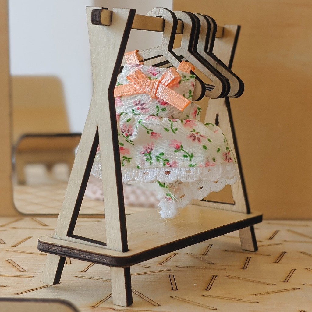 Mô hình nhà búp bê gỗ kèm nội thất lắp ráp