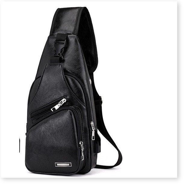 Túi đeo chéo bằng da cao cấp gọn gàng, tiện lợi cho bạn đi du lịch, chơi thể thao