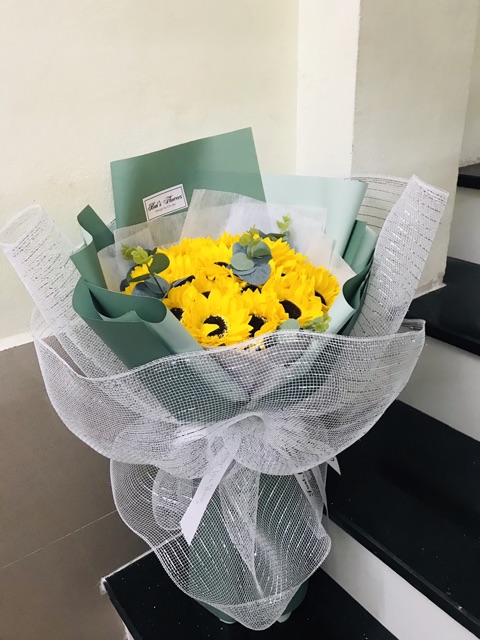 Bó hoa sáp hướng dương siêu xinh - Tặng thiệp, ship hoả tốc trong 2h nội thành HN