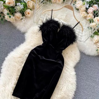 💕[[CÓ SẴN]] 💕Đầm body phối lông vũ💕