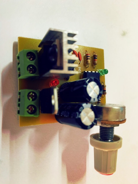 Mạch điều khiển tốc độ động cơ Dc cấn răng cưa