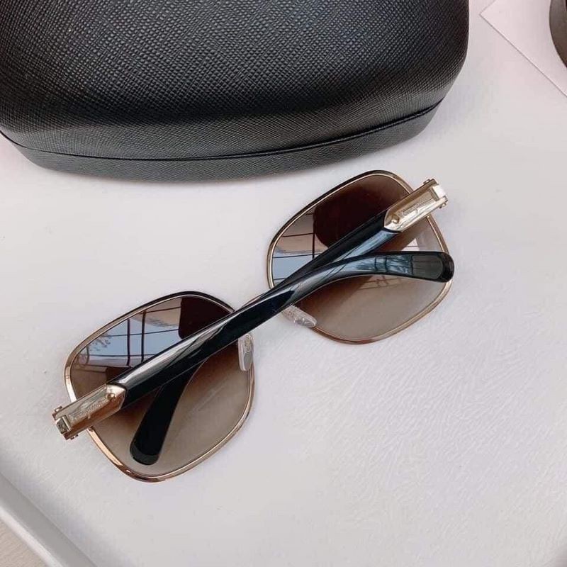 Kính Mát Salvatore Ferragamo SF150S  Light Gold Black  Biểu tượng thời trang cao cấp