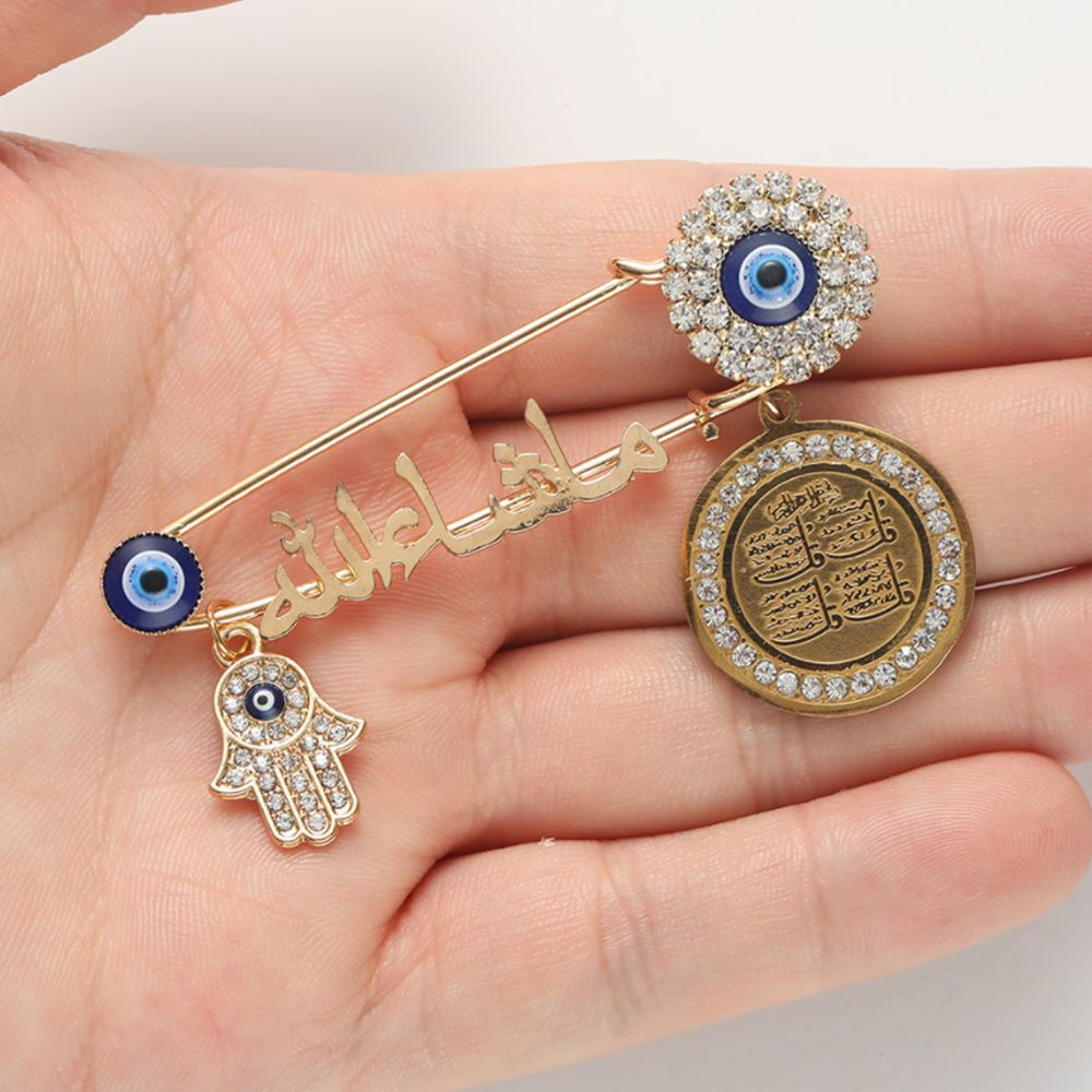 Ghim cài áo hình chữ cái đính đá zircon phối tua rua thời trang sang trọng