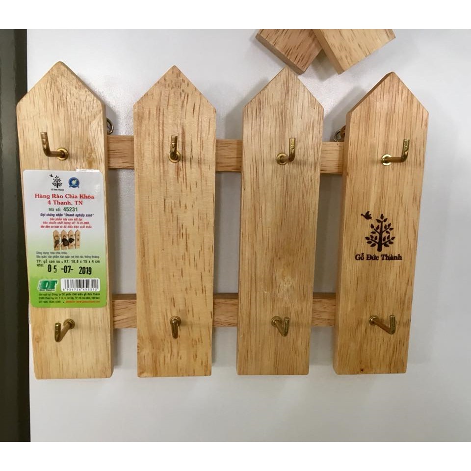 Hàng Rào Chìa Khóa 4 Thanh Gỗ Đức Thành 45231