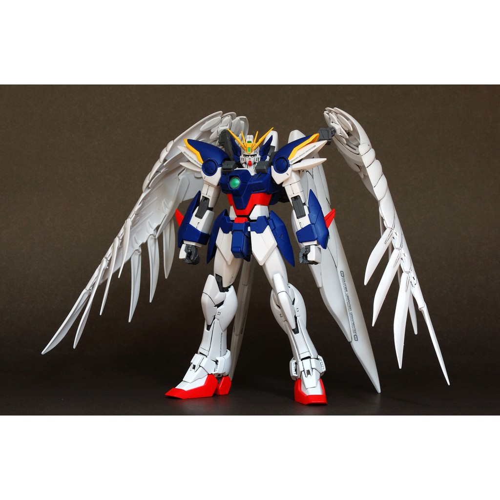 Mô hình lắp ghép MG 1/100 Gundam Wing Zero Custom - TThongli