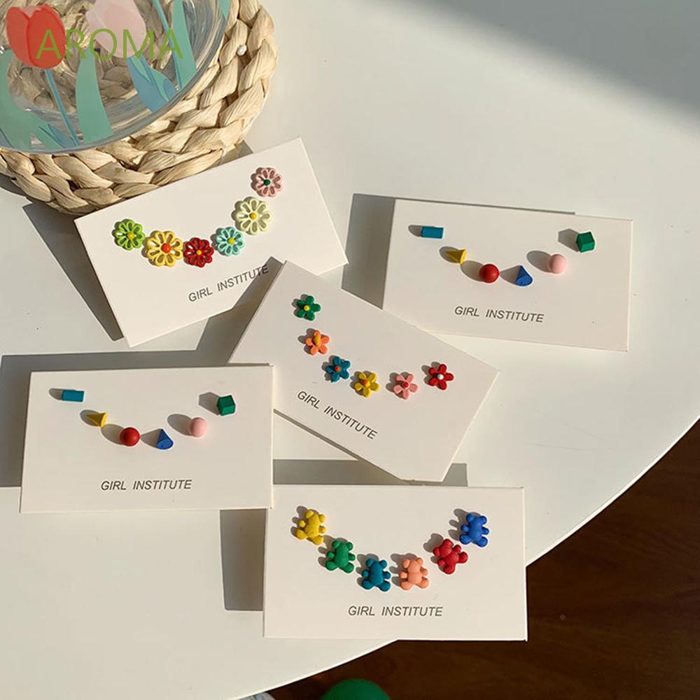 Hoa tai dễ thương đầy màu sắc với nhiều kiểu tùy chọn