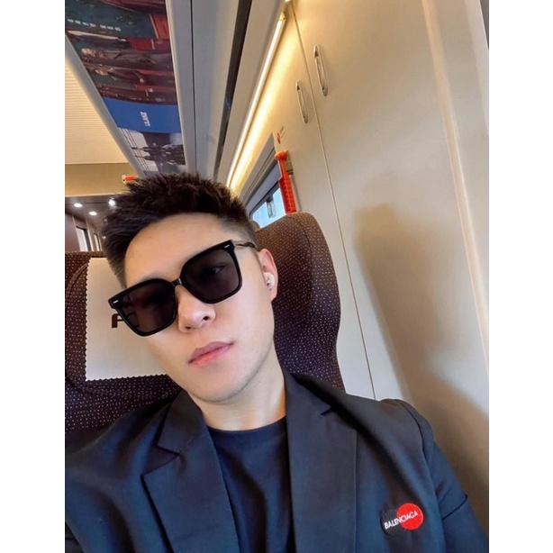 SAL 01 em kính đến từ nhà Gentle Monster