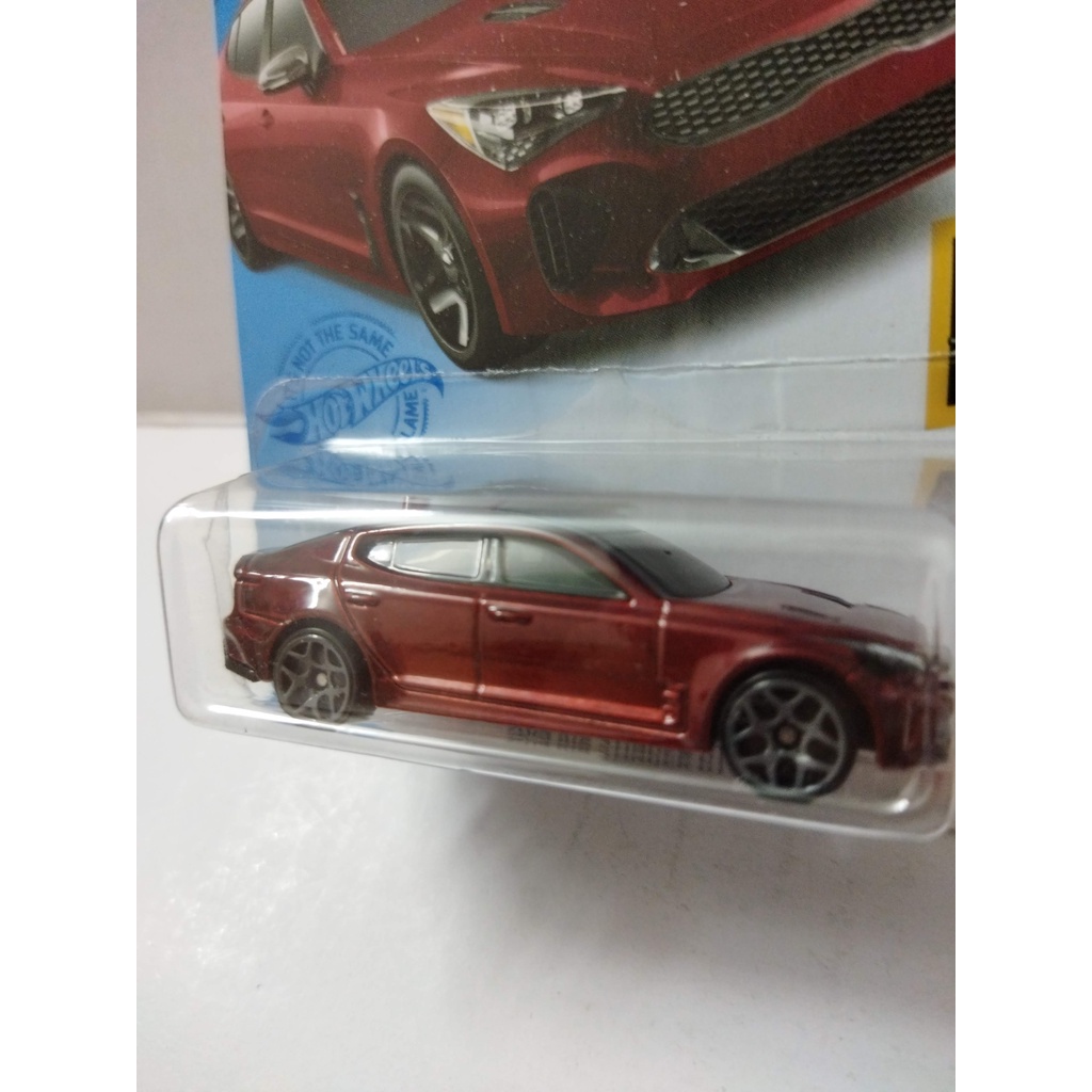 Xe Mô Hình Chính Hãng HotWheels - 2019 Kia Stinger GT