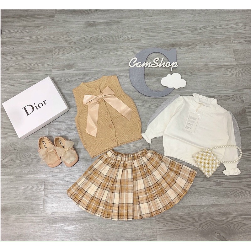 SET VÁY BÉ GÁI, SET 3 CHI TIẾT