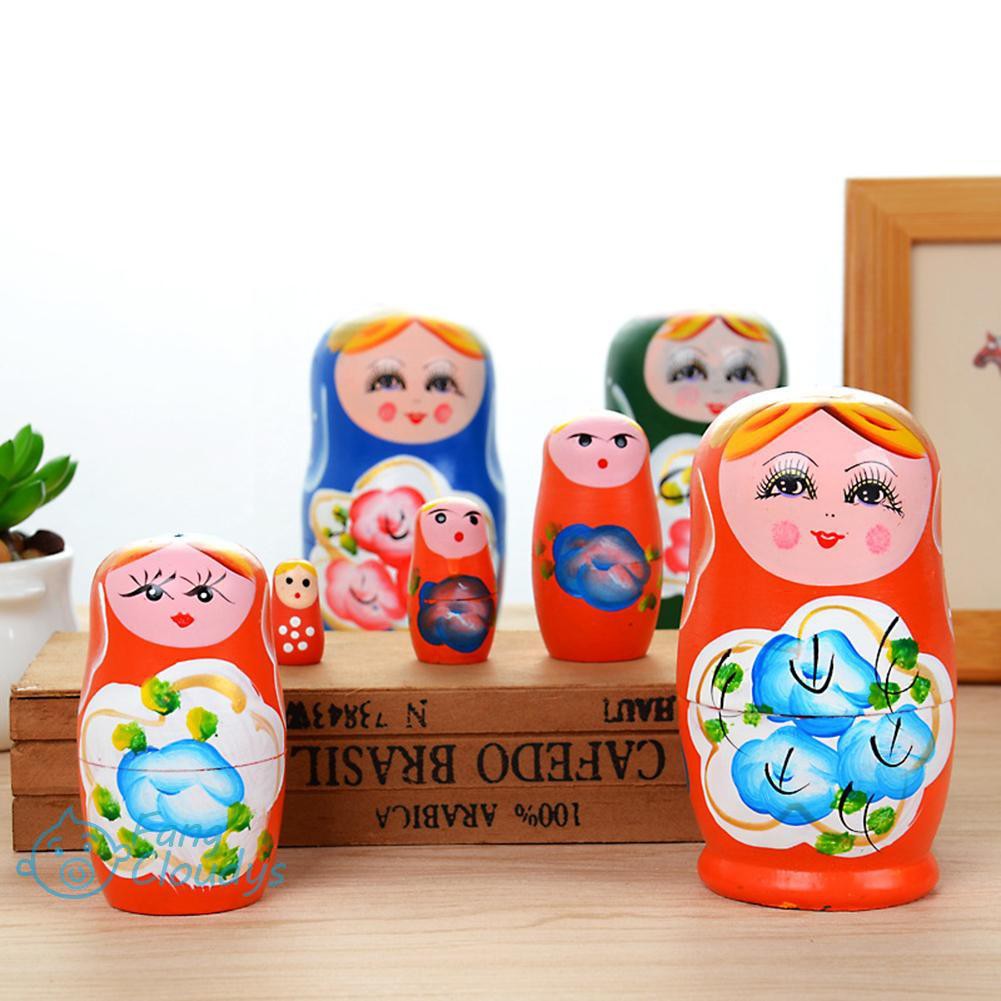 Set 5 búp bê Matryoshka bằng gỗ vẽ bằng tay của Nga