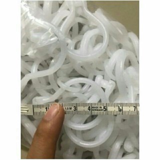 KHOEN GIỌT NƯỚC MÀN RÈM CỬA