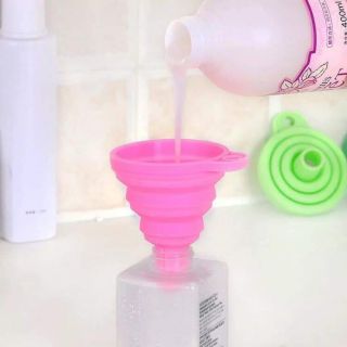 Phễu gấp gọn silicol tiện ích