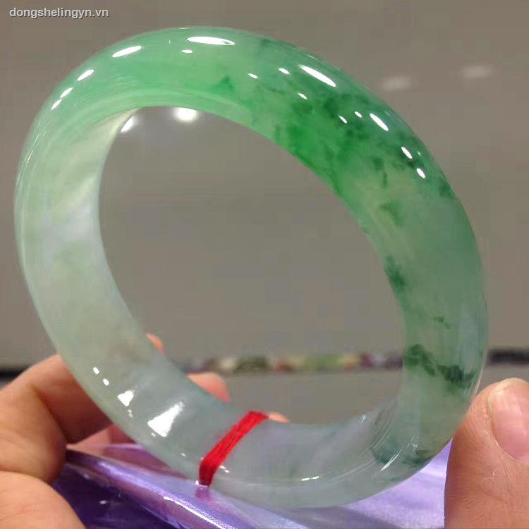 Vòng Tay Ngọc Bích Màu Sắc Tự Nhiên Xinh Xắn